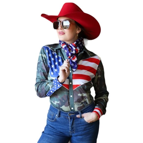 RANCH DRESS'N Fallon Taylor "Land of the Free" camo & flag super flare jeans sz2 - Picture 5 of 13